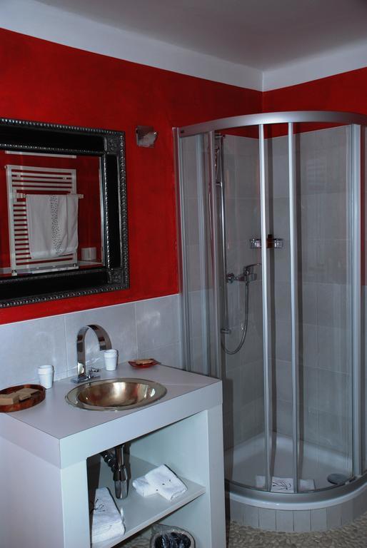 Hostellerie De Geneve Vevey Room photo